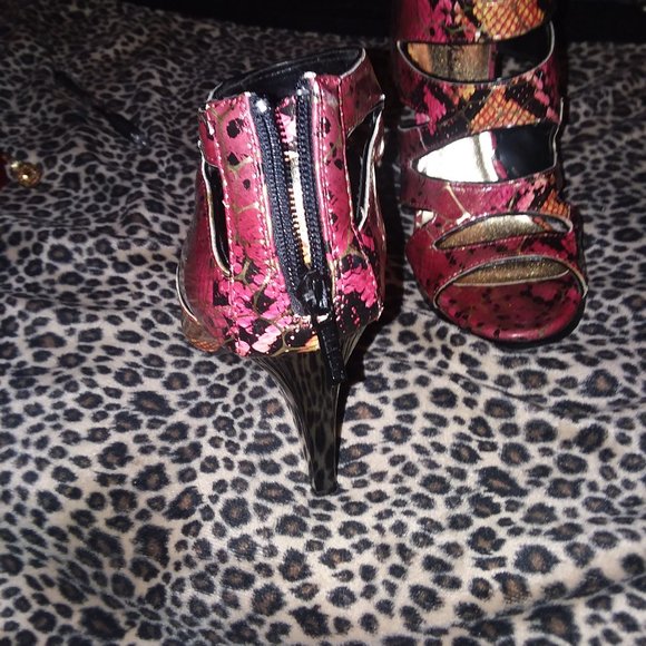 Michael Antonio Heels - Picture 3 of 4